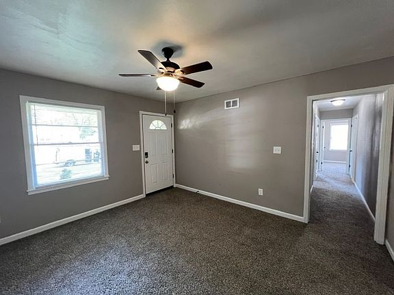 3rd image of 1390 Abernathy Rd