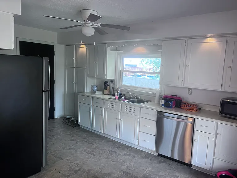 28 Frank St — Photo 14