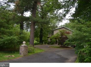 546 Riverside Dr, Princeton, NJ 08540