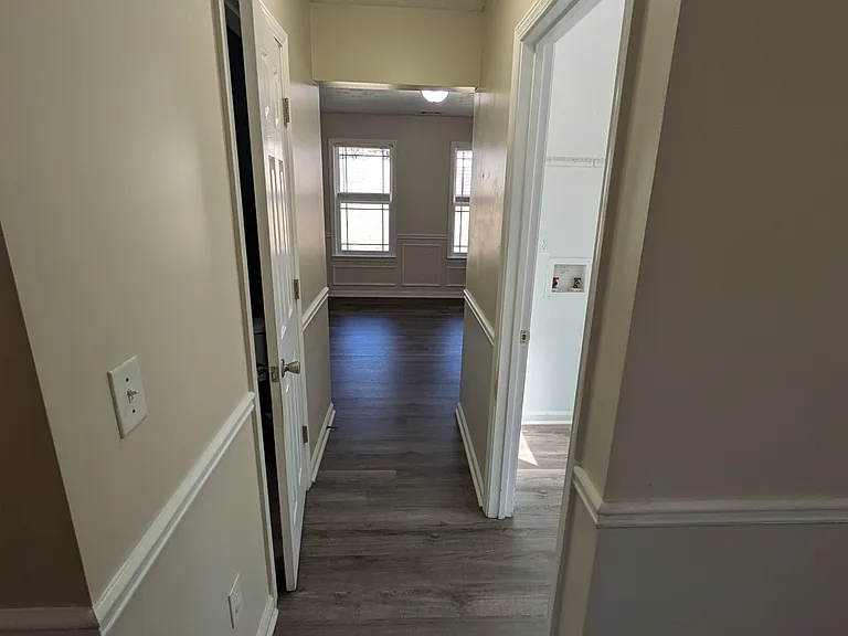 375 Searchlight Dr — Photo 11