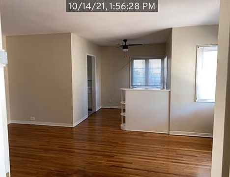 3rd image of 1826 Montana Ave APT A