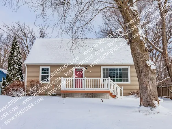 3109 Holcomb Ave, Des Moines, IA 50310
