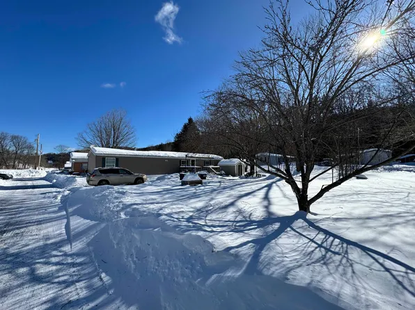 132 Riverbend Way, Woodstock, VT 05091