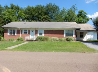 602 S 5th St, COLLINS, MS 39428