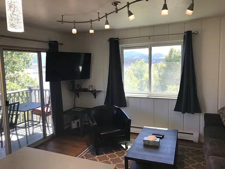 350 E La Bonte St #51F — Photo 4