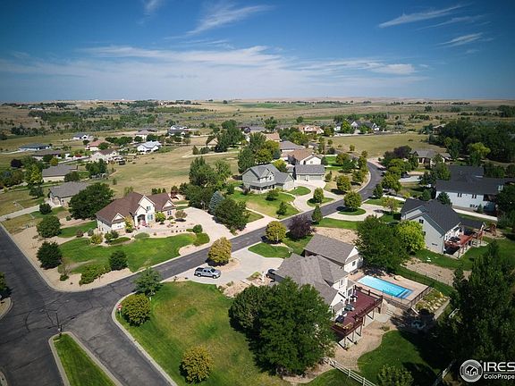 3rd image of 19 Lakeview Cir