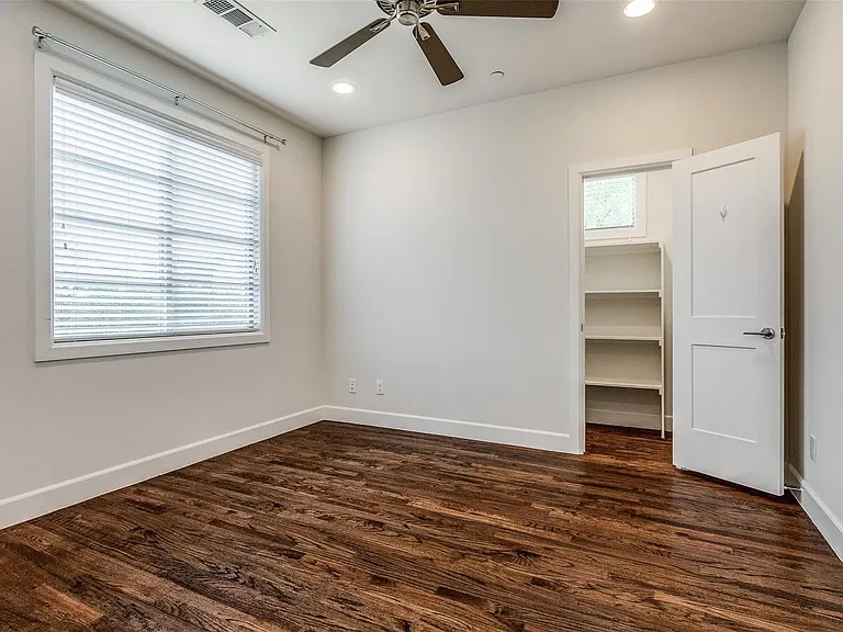3205 Rosedale Ave #2 — Photo 13