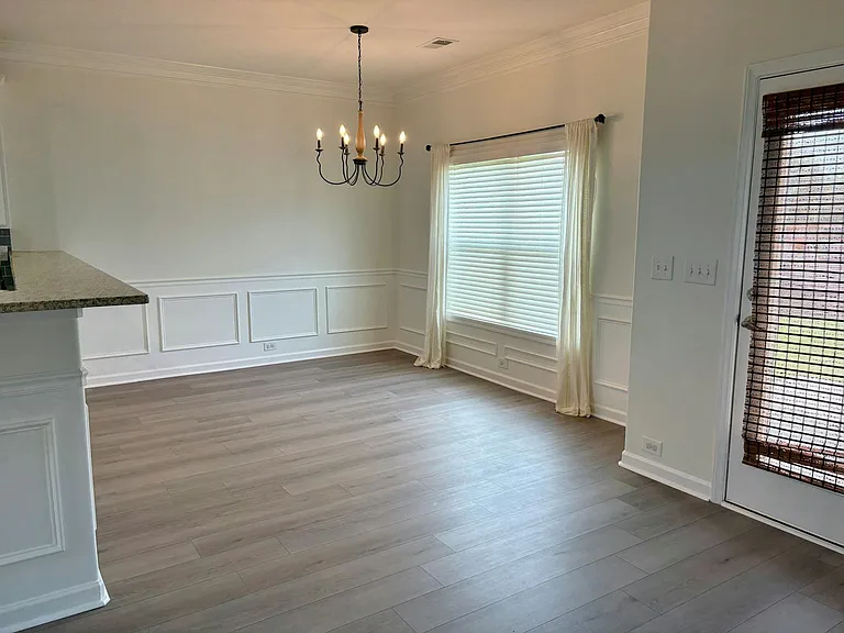 241 Saint Lucie Dr — Photo 11