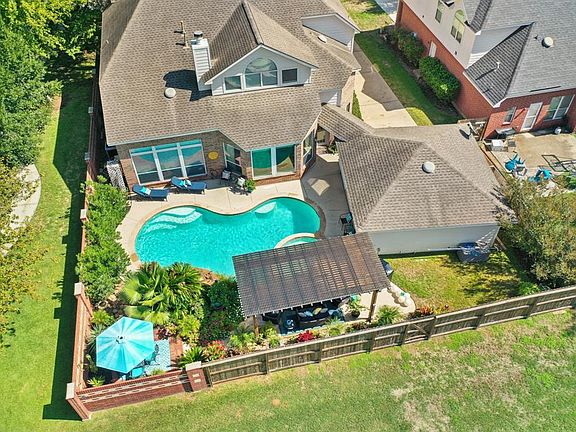 2nd image of 16031 Ashvale Drive