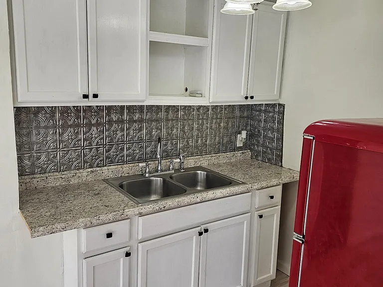 509 N Hudson Ave E #509 — Photo 4