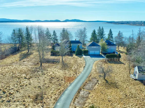 958 Newbury Neck Road, Surry, ME 04684