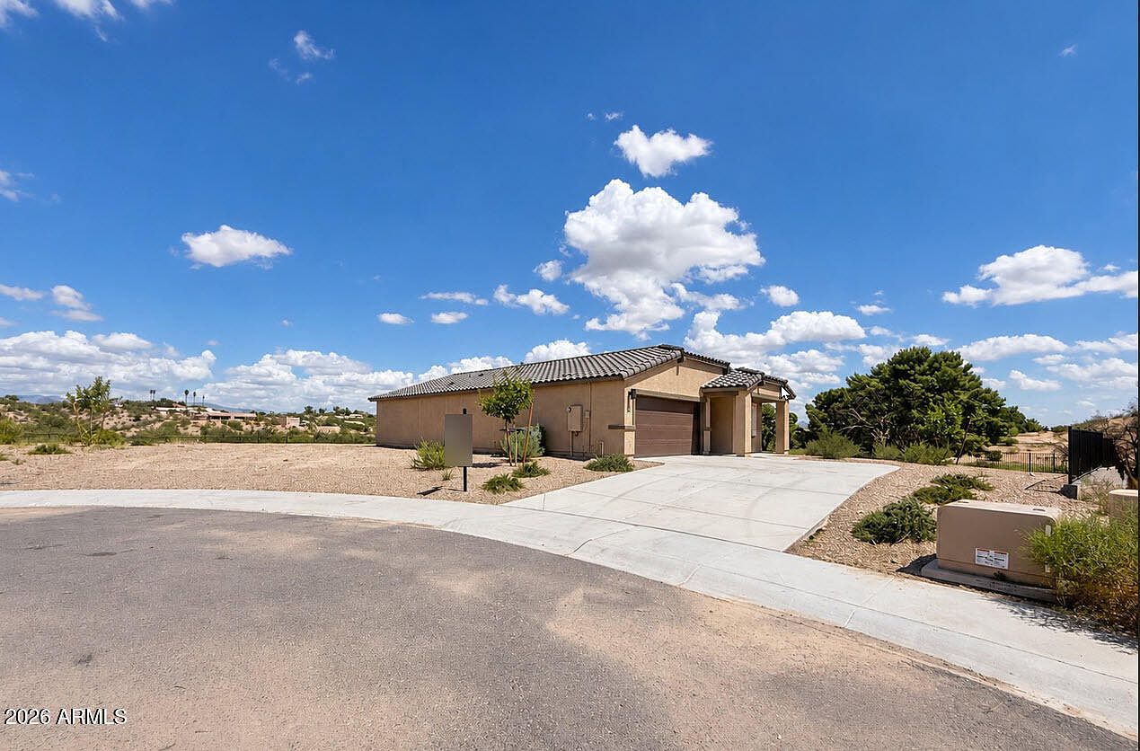 1725 FLAGAN Court — Wickenburg Country Club