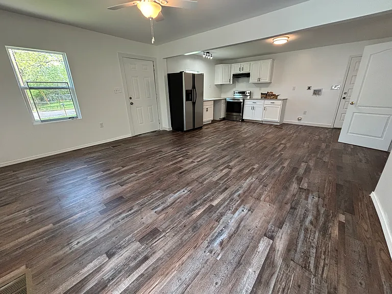 3008 Boswell Dr NW — Photo 6