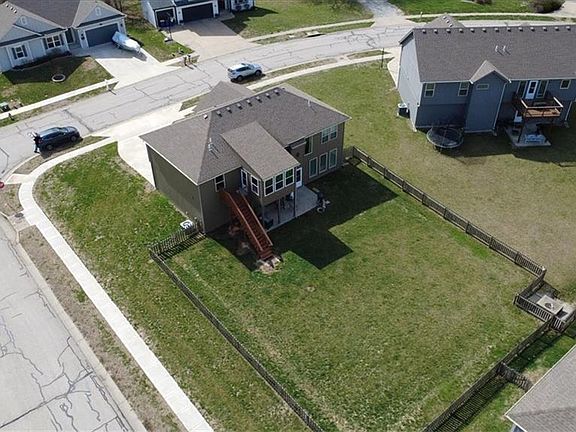 2nd image of 14599 Derby Rd