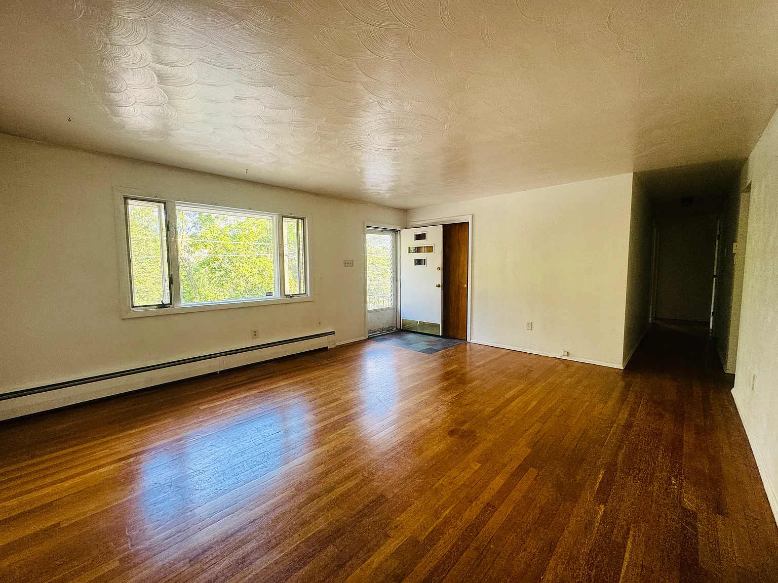 4021 Portman Ave — Photo 3