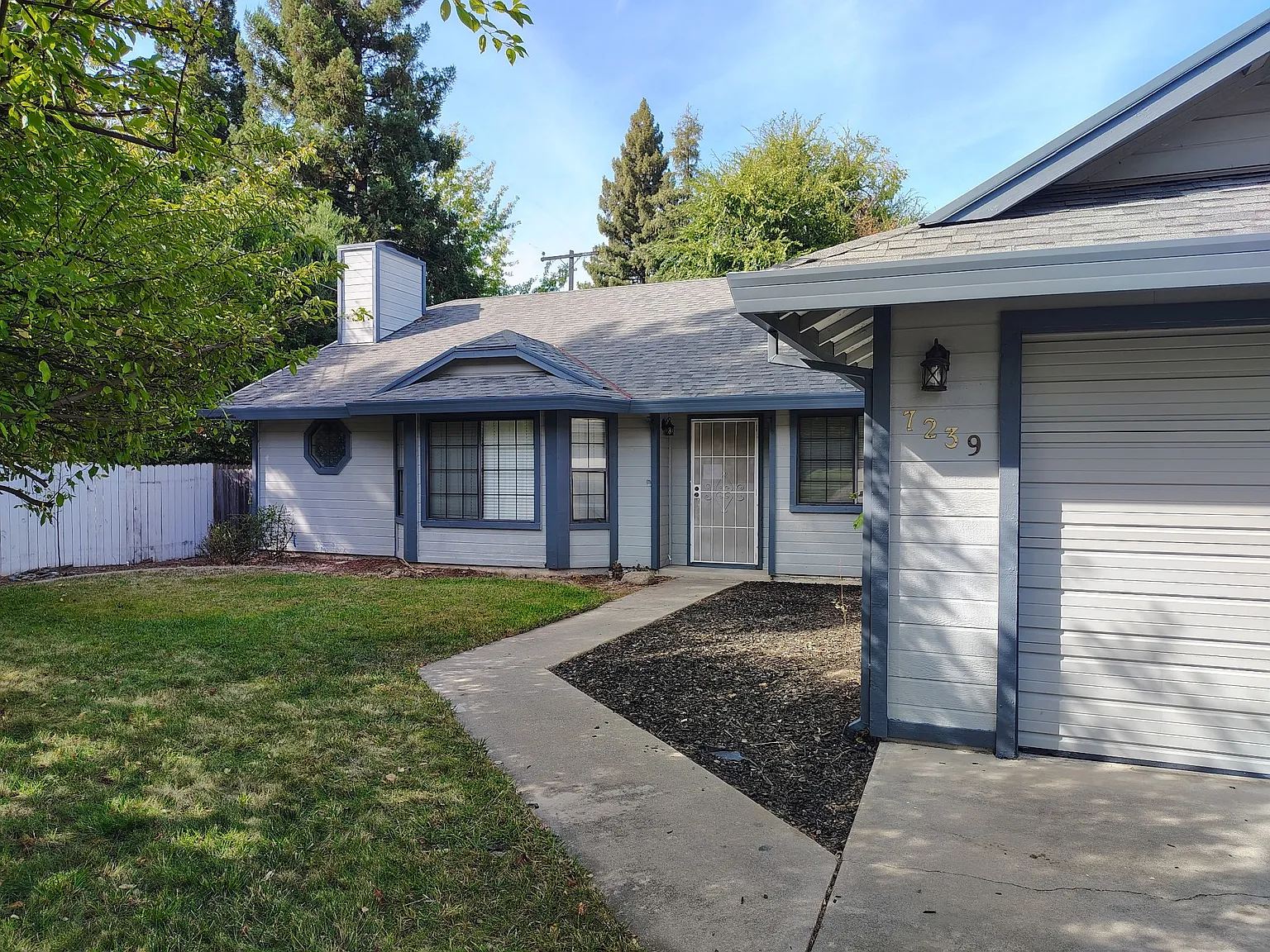 3 bed, 1717 sqft, $2,800 — Photo 1