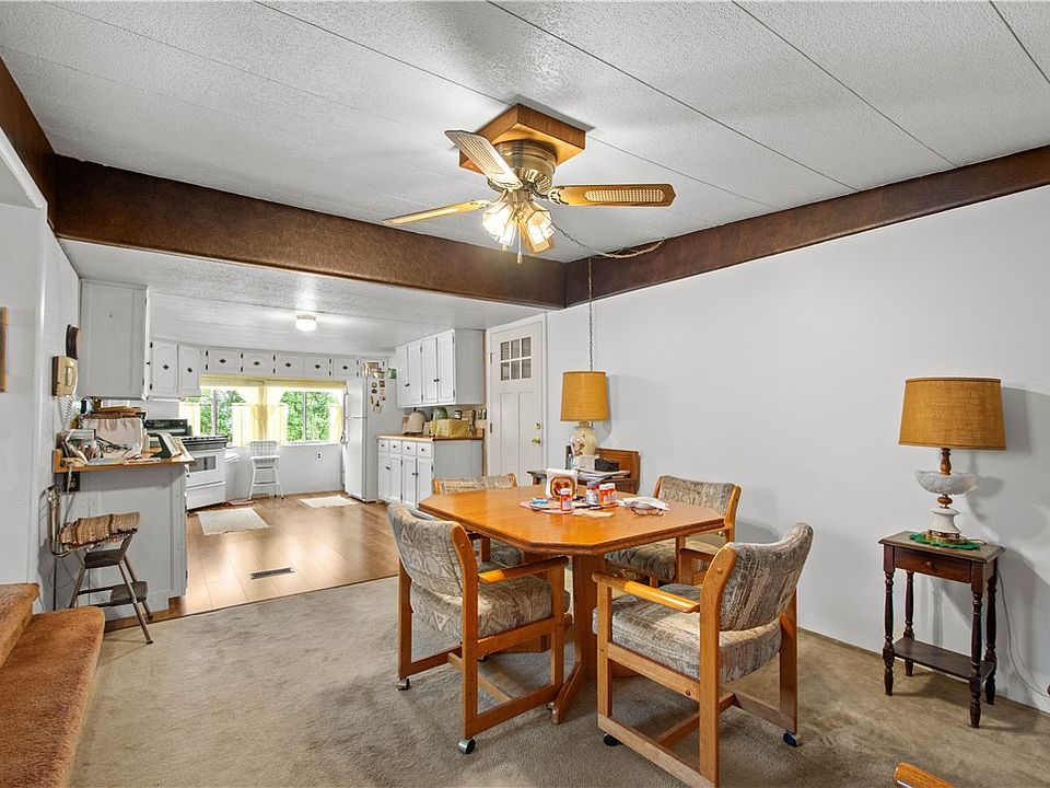 4th image of 380 Oliver Blvd #3