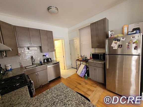 4th image of 5152 N Ashland Ave APT 1F