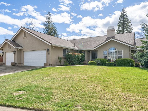 3rd image of 2524 Cumberland Dr