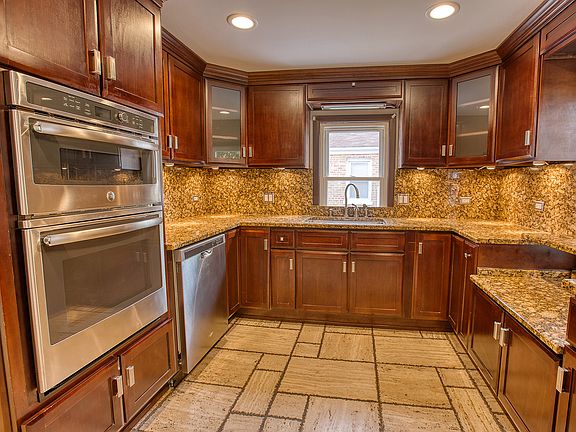 5th image of 3515 Leyden Ct
