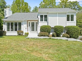 5237 Roselawn Rd, Roanoke, VA 24018