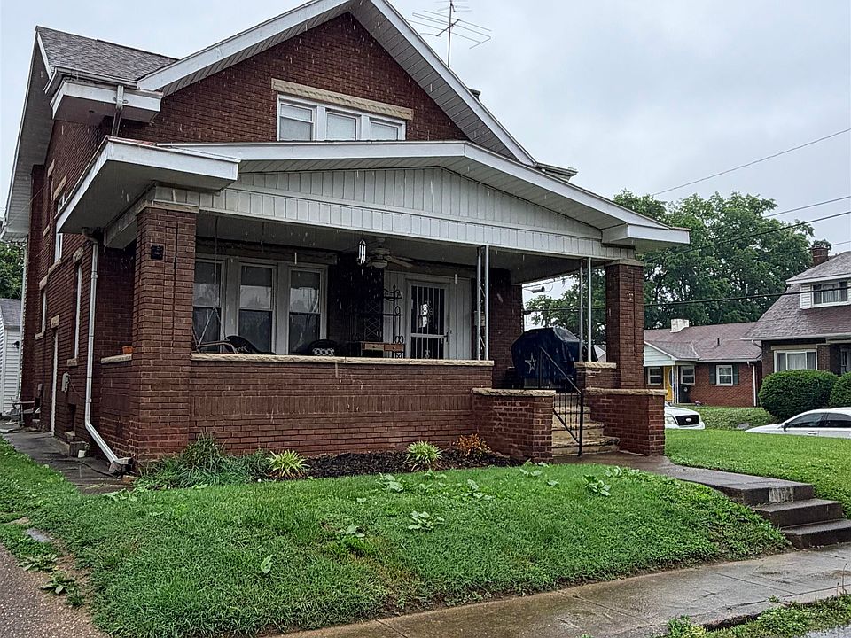 1st image of 1001 Johns Ct