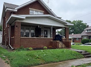 1001 Johns Ct, Huntington, WV 25701