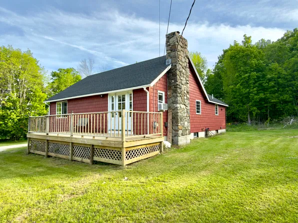 11 Sokokis Trail S, Limerick, ME 04048