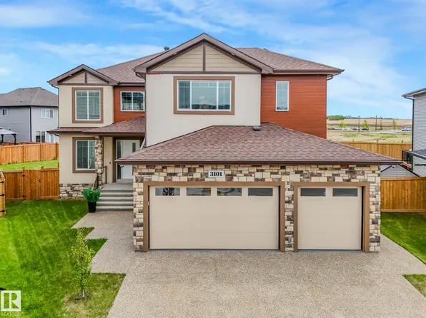 3101 Pelerin Cres, Beaumont, AB T4X 2Y1