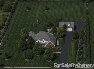 23220 S Dutch Dr, Frankfort, IL 60423