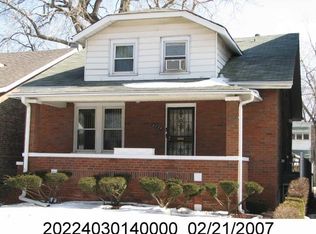 6739 S Saint Lawrence Ave, Chicago, IL 60637