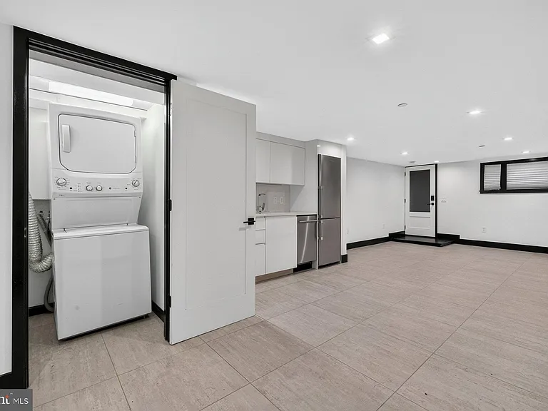1513 Vermont Ave NW #BASEMENT — Photo 8