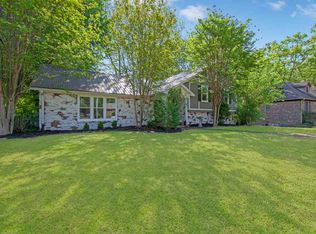 28 Chickering Rd, Jackson, TN 38305