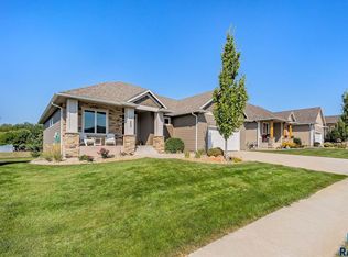 509 S Red Spruce Ave, Sioux Falls, SD 57110