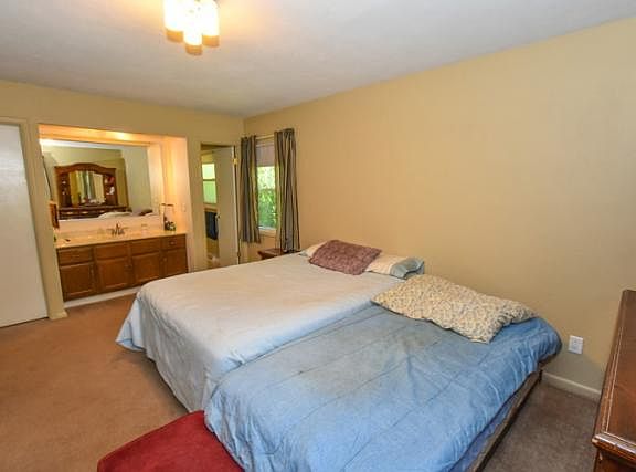 4th image of 51822 Trowbridge Ln