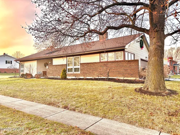 195 Carlos Ln, Lima, OH 45804