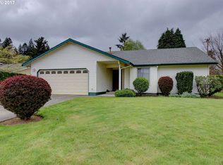17135 SE Hanneman Ct, Gladstone, OR