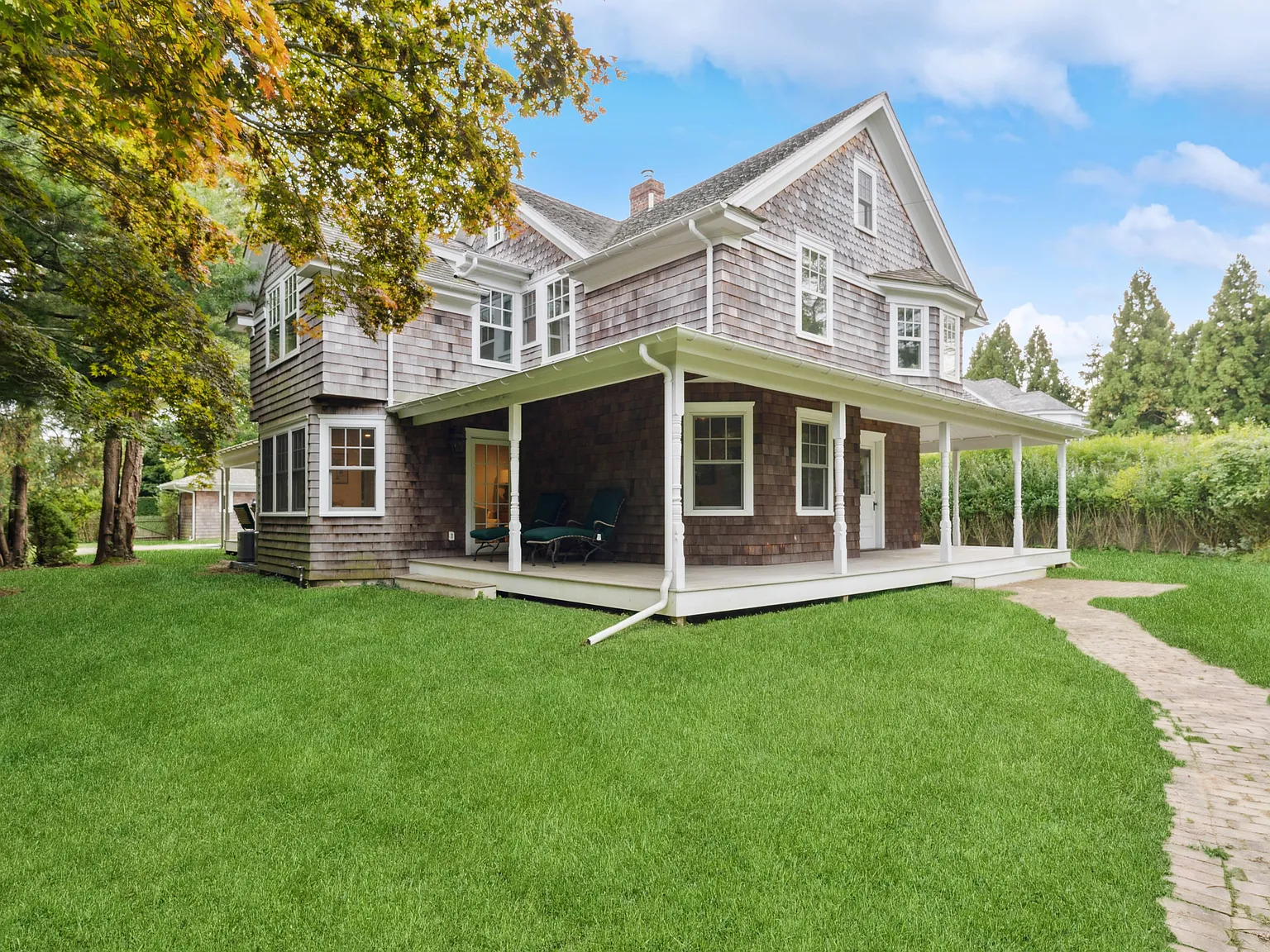 Fully Renovated Classic Southampton Village Home — Photo 2