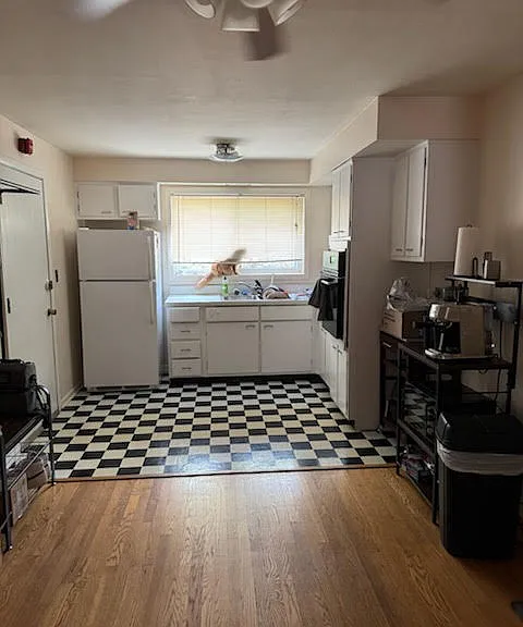 1118 Greenleaf Ave #G — Photo 16
