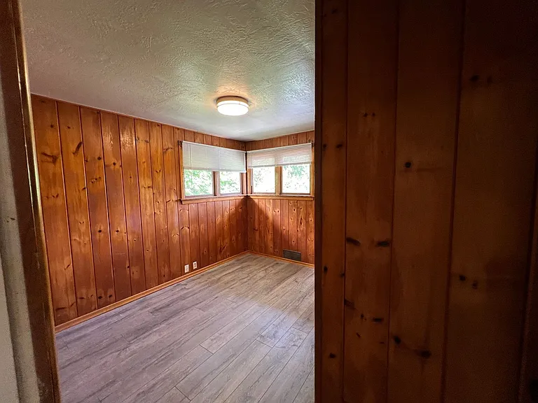 Bremerton Duplex — Photo 15