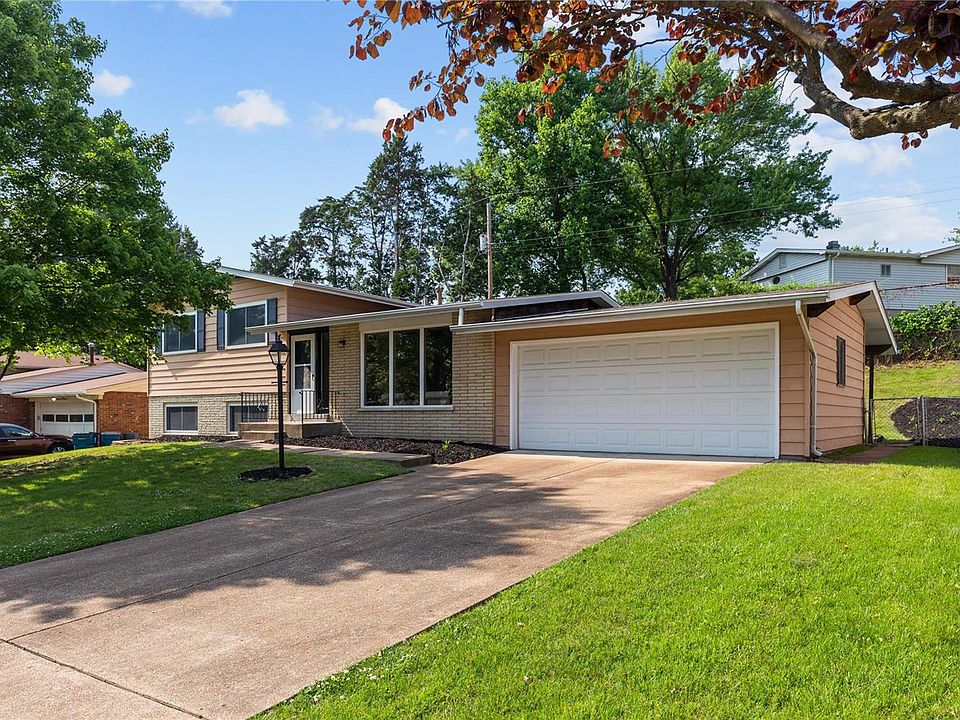 1st image of 7227 Briarview Dr