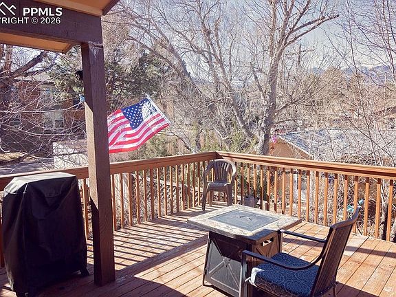 4th image of 20 Sommerlyn Rd