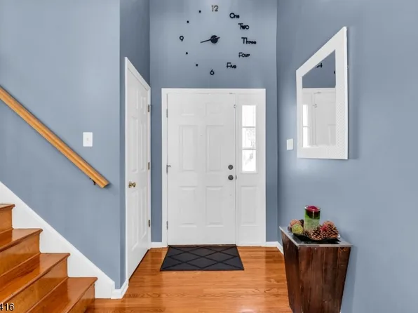 48 Plantation Rd, Readington Twp., NJ 08889