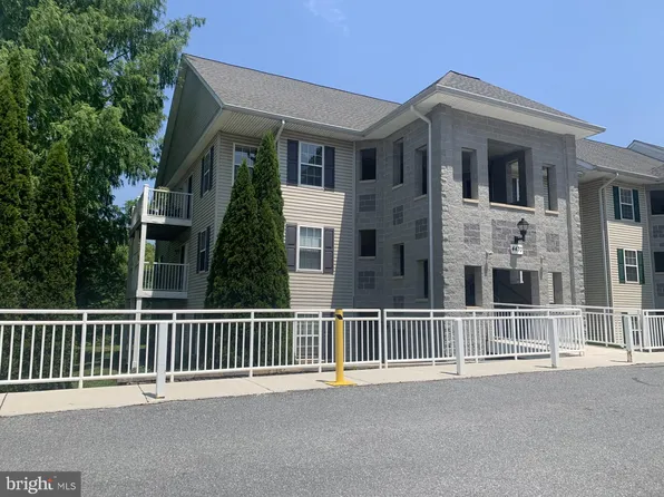 4470 Woodsman Dr Unit 721, Hampstead, MD 21074