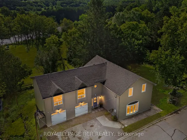 12 Mill St, Orangeville, ON L9W 2M3