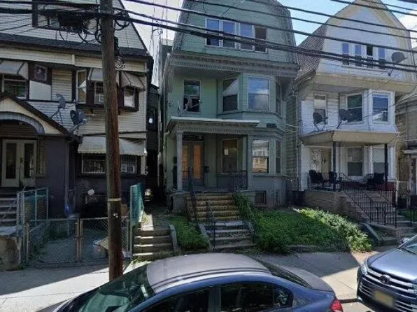 299 Clifton Ave, Newark, NJ 07104