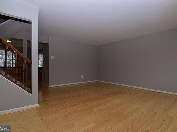 4th image of 7409 Parkleigh Way