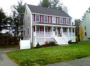 4 Stiles Ln, Dover, NH 03820