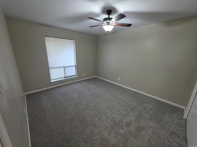 518 Green Mountain Dr #16 — Photo 11