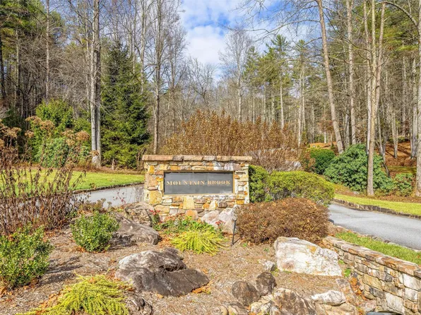 53R High Hemlock Trl, Brevard, NC 28712